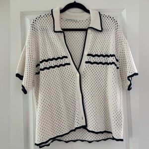 White and Black Women's Knit Top